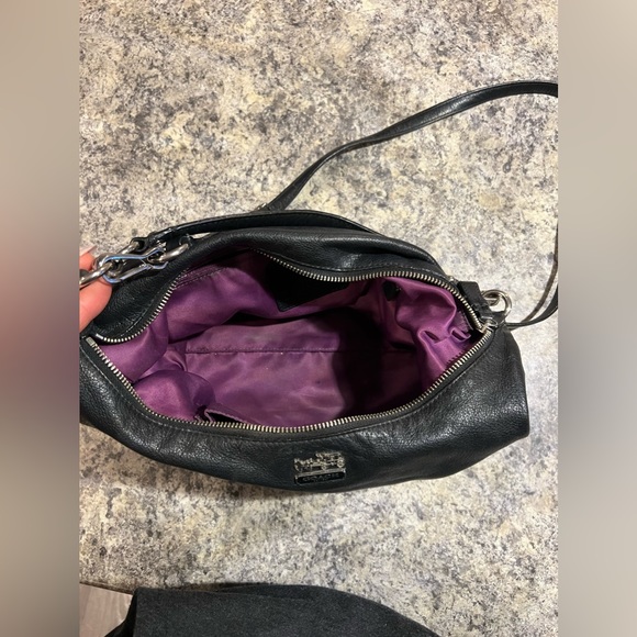 Coach shoulder purse - Picture 6 of 6